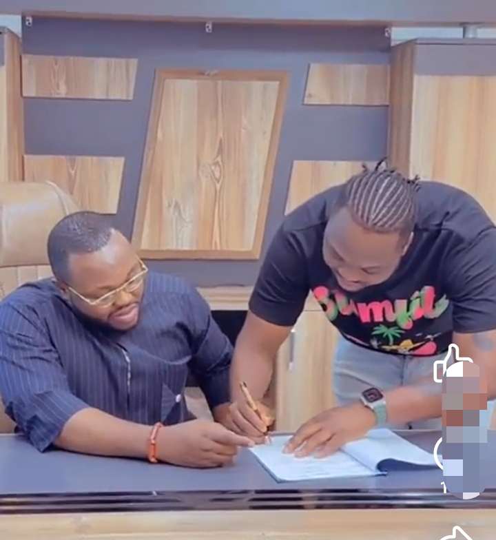 Egungun and 606 autos